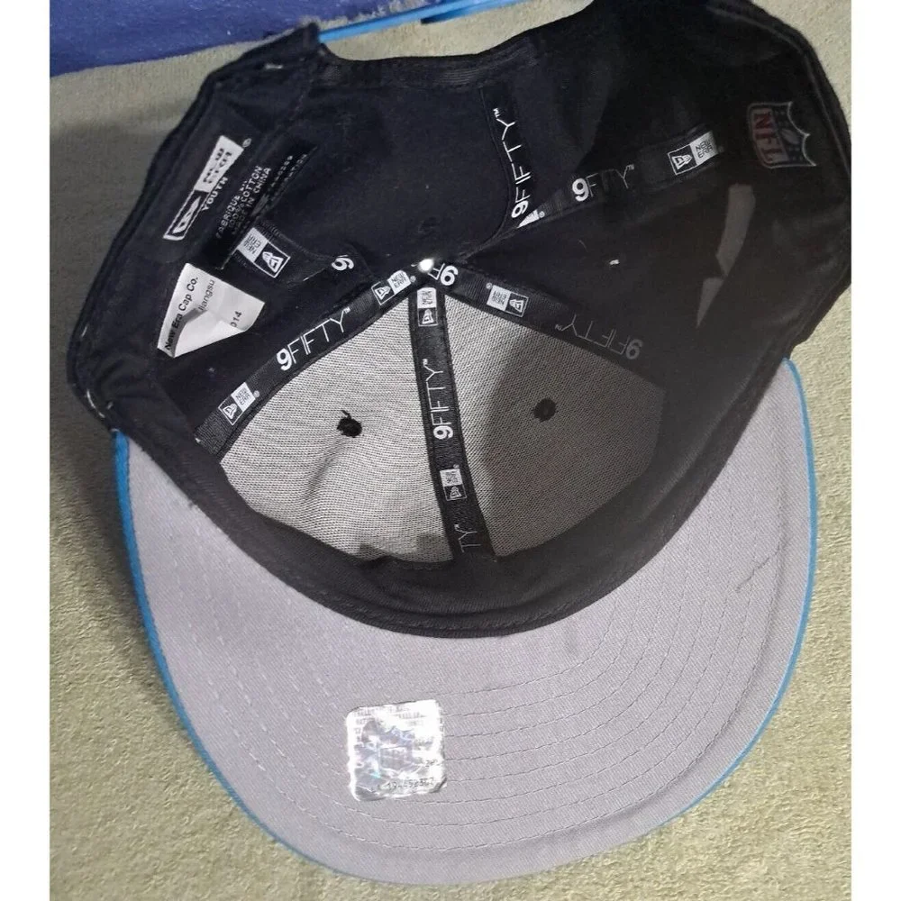 Carolina Panthers NFL Classic Logo‎ New Era 59 Fifty  Youth Snap Back Cap